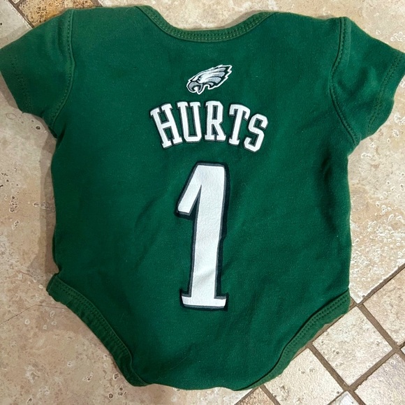 NFL Philadelphia Eagles Jalen Hurts Onsie 3-6 months - Picture 3 of 3